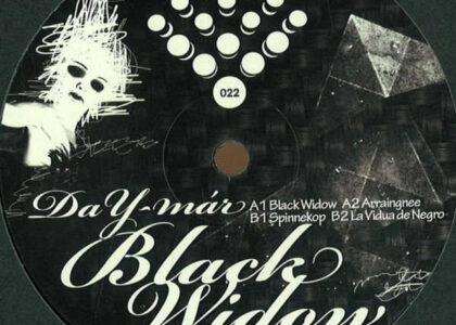Abstract_-_abstract-022_-_Day-Mar_-_Black-Widow
