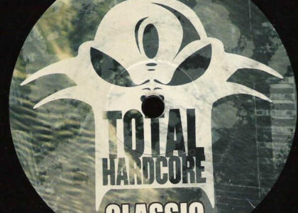 Total-Hardcore-Records_-_TH004_-_DJ-Bike-Noize-Suppressor_-_Bikes-Drum-Redroom